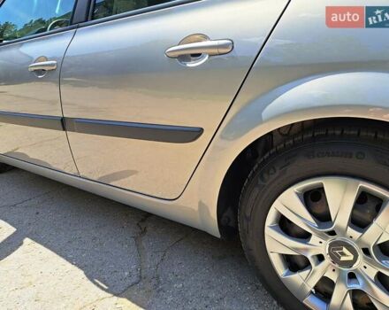 Серый Рено Меган, объемом двигателя 1.6 л и пробегом 131 тыс. км за 4700 $, фото 6 на Automoto.ua