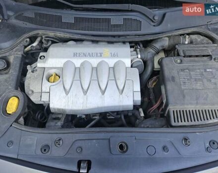 Сірий Рено Меган, об'ємом двигуна 1.6 л та пробігом 136 тис. км за 4600 $, фото 12 на Automoto.ua