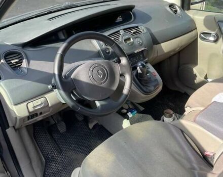 Серый Рено Меган, объемом двигателя 1.5 л и пробегом 297 тыс. км за 4699 $, фото 7 на Automoto.ua