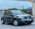 Рено Меган 2004 у Вінниці на Automoto.ua Сірий Рено Меган, об'ємом двигуна 1.6 л та пробігом 199 тис. км за 5300 $, фото 2 на Automoto.ua