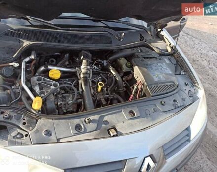 Серый Рено Меган, объемом двигателя 1.5 л и пробегом 341 тыс. км за 3600 $, фото 7 на Automoto.ua