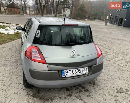 Сірий Рено Меган, об'ємом двигуна 1.5 л та пробігом 240 тис. км за 3000 $, фото 3 на Automoto.ua