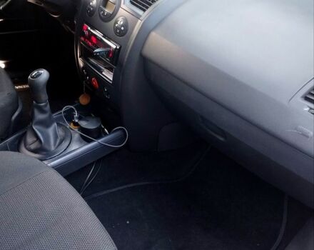 Сірий Рено Меган, об'ємом двигуна 1.6 л та пробігом 326 тис. км за 4300 $, фото 5 на Automoto.ua