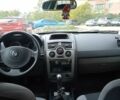 Сірий Рено Меган, об'ємом двигуна 1.6 л та пробігом 235 тис. км за 3650 $, фото 8 на Automoto.ua