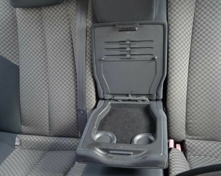 Сірий Рено Меган, об'ємом двигуна 1.6 л та пробігом 235 тис. км за 3650 $, фото 11 на Automoto.ua