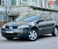 Рено Меган 2004 у Вінниці на Automoto.ua Сірий Рено Меган, об'ємом двигуна 1.6 л та пробігом 199 тис. км за 5300 $, фото 1 на Automoto.ua