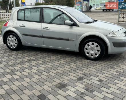 Серый Рено Меган, объемом двигателя 2 л и пробегом 242 тыс. км за 4900 $, фото 4 на Automoto.ua