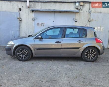 Сірий Рено Меган, об'ємом двигуна 1.6 л та пробігом 136 тис. км за 4600 $, фото 5 на Automoto.ua