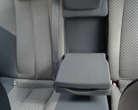 Сірий Рено Меган, об'ємом двигуна 1.6 л та пробігом 235 тис. км за 3650 $, фото 10 на Automoto.ua