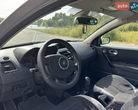 Сірий Рено Меган, об'ємом двигуна 1.6 л та пробігом 315 тис. км за 3845 $, фото 13 на Automoto.ua