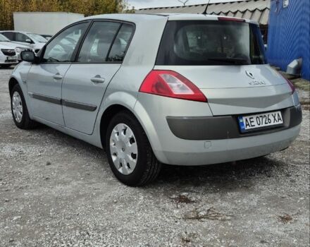 Серый Рено Меган, объемом двигателя 2 л и пробегом 205 тыс. км за 4700 $, фото 7 на Automoto.ua