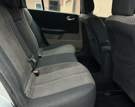 Серый Рено Меган, объемом двигателя 1.9 л и пробегом 330 тыс. км за 3450 $, фото 10 на Automoto.ua