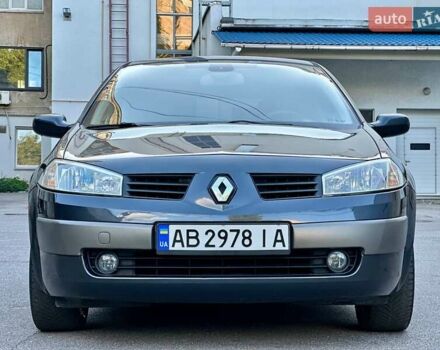 Рено Меган 2004 у Вінниці на Automoto.ua Сірий Рено Меган, об'ємом двигуна 1.6 л та пробігом 199 тис. км за 5300 $, фото 4 на Automoto.ua
