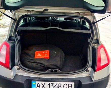 Сірий Рено Меган, об'ємом двигуна 1.4 л та пробігом 255 тис. км за 4100 $, фото 5 на Automoto.ua