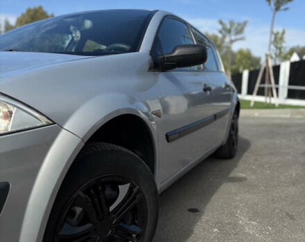 Сірий Рено Меган, об'ємом двигуна 1.6 л та пробігом 315 тис. км за 3845 $, фото 5 на Automoto.ua