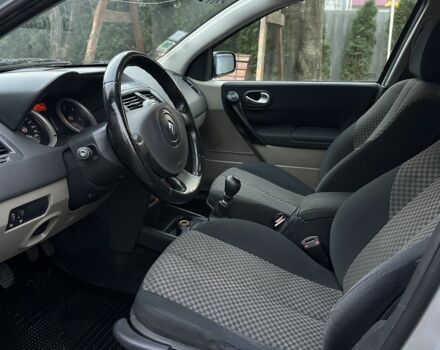 Серый Рено Меган, объемом двигателя 1.9 л и пробегом 330 тыс. км за 3450 $, фото 8 на Automoto.ua