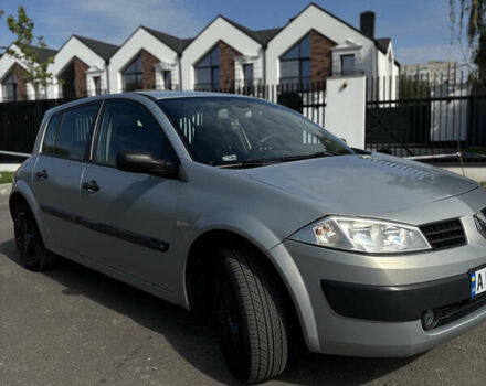 Сірий Рено Меган, об'ємом двигуна 1.6 л та пробігом 315 тис. км за 3845 $, фото 3 на Automoto.ua