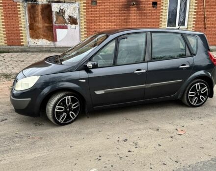 Серый Рено Меган, объемом двигателя 1.9 л и пробегом 280 тыс. км за 2000 $, фото 2 на Automoto.ua