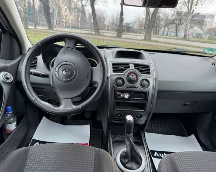 Сірий Рено Меган, об'ємом двигуна 1.4 л та пробігом 191 тис. км за 4390 $, фото 13 на Automoto.ua