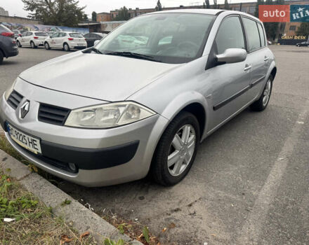 Серый Рено Меган, объемом двигателя 1.6 л и пробегом 242 тыс. км за 4500 $, фото 1 на Automoto.ua