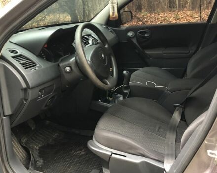 Серый Рено Меган, объемом двигателя 1.5 л и пробегом 340 тыс. км за 2300 $, фото 6 на Automoto.ua