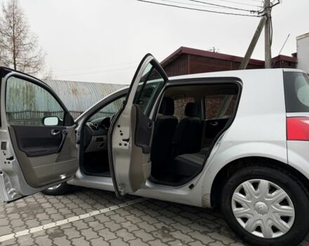 Серый Рено Меган, объемом двигателя 1.6 л и пробегом 280 тыс. км за 3999 $, фото 11 на Automoto.ua