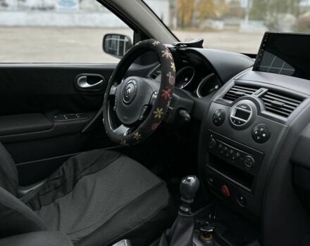 Серый Рено Меган, объемом двигателя 1.9 л и пробегом 310 тыс. км за 4500 $, фото 6 на Automoto.ua