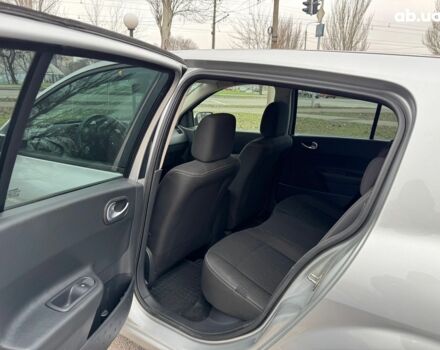 Сірий Рено Меган, об'ємом двигуна 1.4 л та пробігом 191 тис. км за 4390 $, фото 10 на Automoto.ua