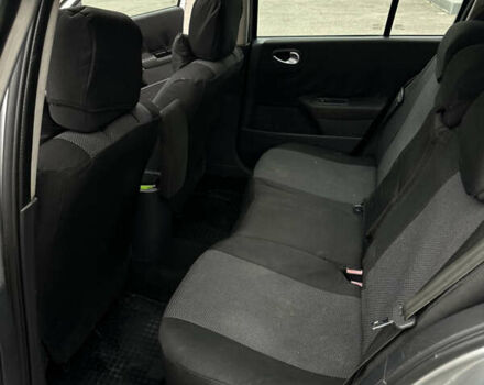 Серый Рено Меган, объемом двигателя 1.9 л и пробегом 310 тыс. км за 4500 $, фото 7 на Automoto.ua