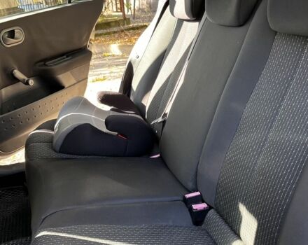 Серый Рено Меган, объемом двигателя 1.6 л и пробегом 245 тыс. км за 3000 $, фото 9 на Automoto.ua