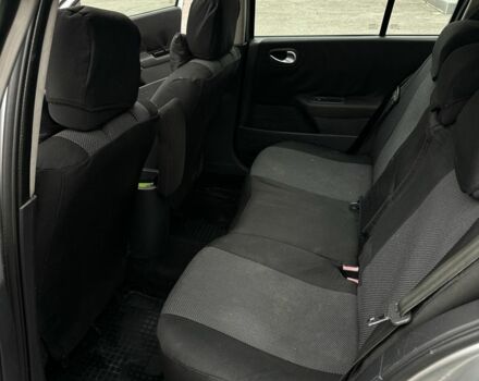 Серый Рено Меган, объемом двигателя 1.9 л и пробегом 310 тыс. км за 4500 $, фото 5 на Automoto.ua