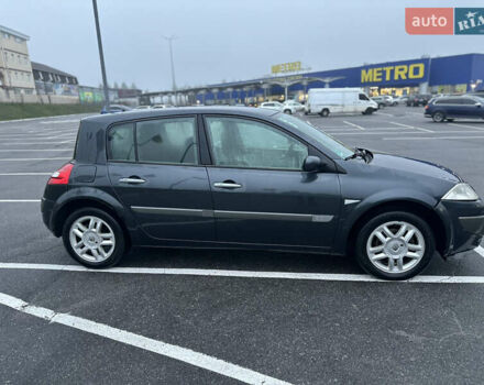 Серый Рено Меган, объемом двигателя 1.46 л и пробегом 327 тыс. км за 3700 $, фото 2 на Automoto.ua