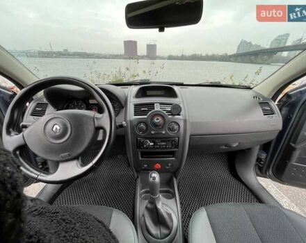 Сірий Рено Меган, об'ємом двигуна 1.39 л та пробігом 353 тис. км за 4300 $, фото 12 на Automoto.ua