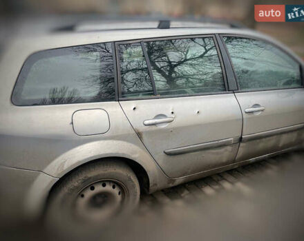 Серый Рено Меган, объемом двигателя 1.9 л и пробегом 340 тыс. км за 1185 $, фото 3 на Automoto.ua