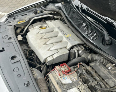 Рено Меган 2006 в Дубно на Automoto.ua Серый Рено Меган, объемом двигателя 1.6 л и пробегом 266 тыс. км за 3700 $, фото 24 на Automoto.ua