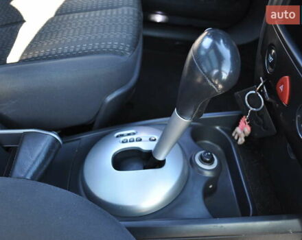 Рено Меган 2006 в Киеве на Automoto.ua Серый Рено Меган, объемом двигателя 1.6 л и пробегом 185 тыс. км за 6300 $, фото 36 на Automoto.ua