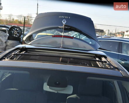 Рено Меган 2006 в Киеве на Automoto.ua Серый Рено Меган, объемом двигателя 1.6 л и пробегом 185 тыс. км за 6300 $, фото 53 на Automoto.ua