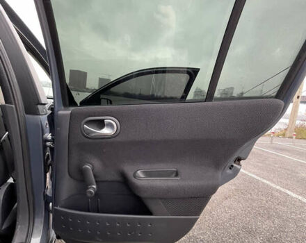 Сірий Рено Меган, об'ємом двигуна 1.39 л та пробігом 352 тис. км за 3999 $, фото 21 на Automoto.ua