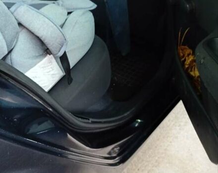 Рено Меган 2006 в Снятине на Automoto.ua Серый Рено Меган, объемом двигателя 1.46 л и пробегом 181 тыс. км за 4900 $, фото 10 на Automoto.ua