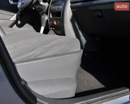 Рено Меган 2006 в Киеве на Automoto.ua Серый Рено Меган, объемом двигателя 1.6 л и пробегом 185 тыс. км за 6300 $, фото 30 на Automoto.ua