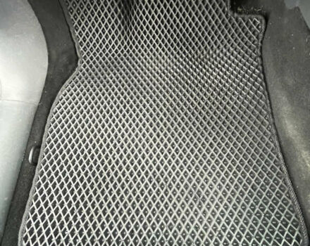 Сірий Рено Меган, об'ємом двигуна 1.39 л та пробігом 352 тис. км за 3999 $, фото 18 на Automoto.ua