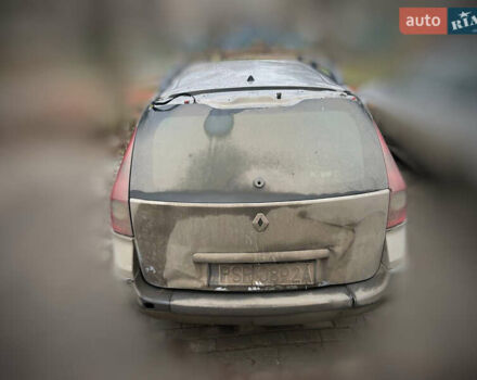 Серый Рено Меган, объемом двигателя 1.9 л и пробегом 340 тыс. км за 1185 $, фото 2 на Automoto.ua