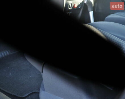 Рено Меган 2006 в Киеве на Automoto.ua Серый Рено Меган, объемом двигателя 1.6 л и пробегом 185 тыс. км за 6300 $, фото 51 на Automoto.ua