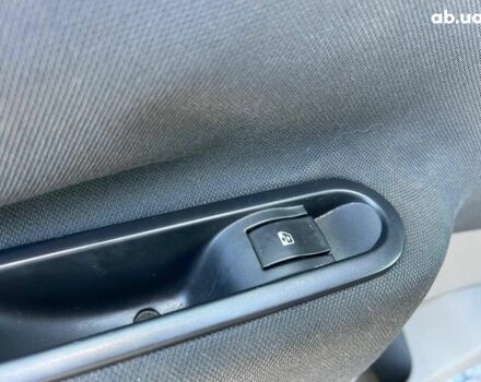 Сірий Рено Меган, об'ємом двигуна 2 л та пробігом 286 тис. км за 5790 $, фото 34 на Automoto.ua