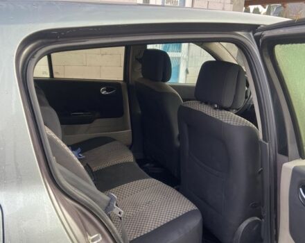 Серый Рено Меган, объемом двигателя 1.5 л и пробегом 235 тыс. км за 1600 $, фото 12 на Automoto.ua