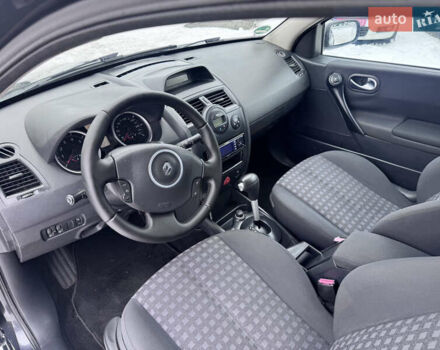 Сірий Рено Меган, об'ємом двигуна 1.6 л та пробігом 242 тис. км за 5750 $, фото 32 на Automoto.ua