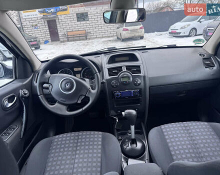 Сірий Рено Меган, об'ємом двигуна 1.6 л та пробігом 242 тис. км за 5750 $, фото 34 на Automoto.ua
