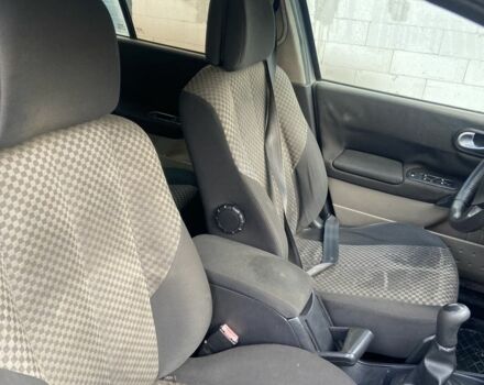 Серый Рено Меган, объемом двигателя 1.5 л и пробегом 235 тыс. км за 1600 $, фото 11 на Automoto.ua