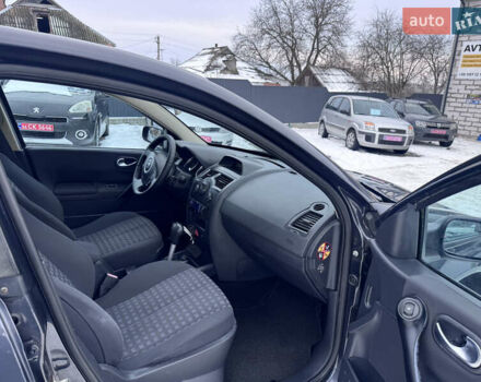Сірий Рено Меган, об'ємом двигуна 1.6 л та пробігом 242 тис. км за 5750 $, фото 41 на Automoto.ua