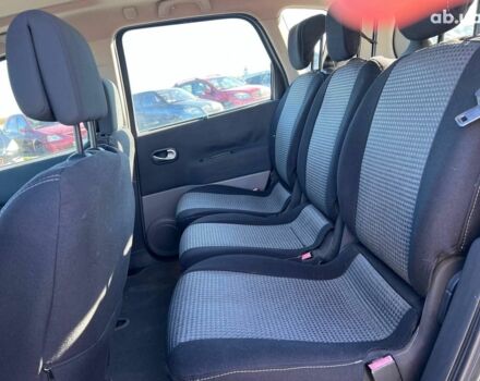 Сірий Рено Меган, об'ємом двигуна 2 л та пробігом 286 тис. км за 5790 $, фото 35 на Automoto.ua